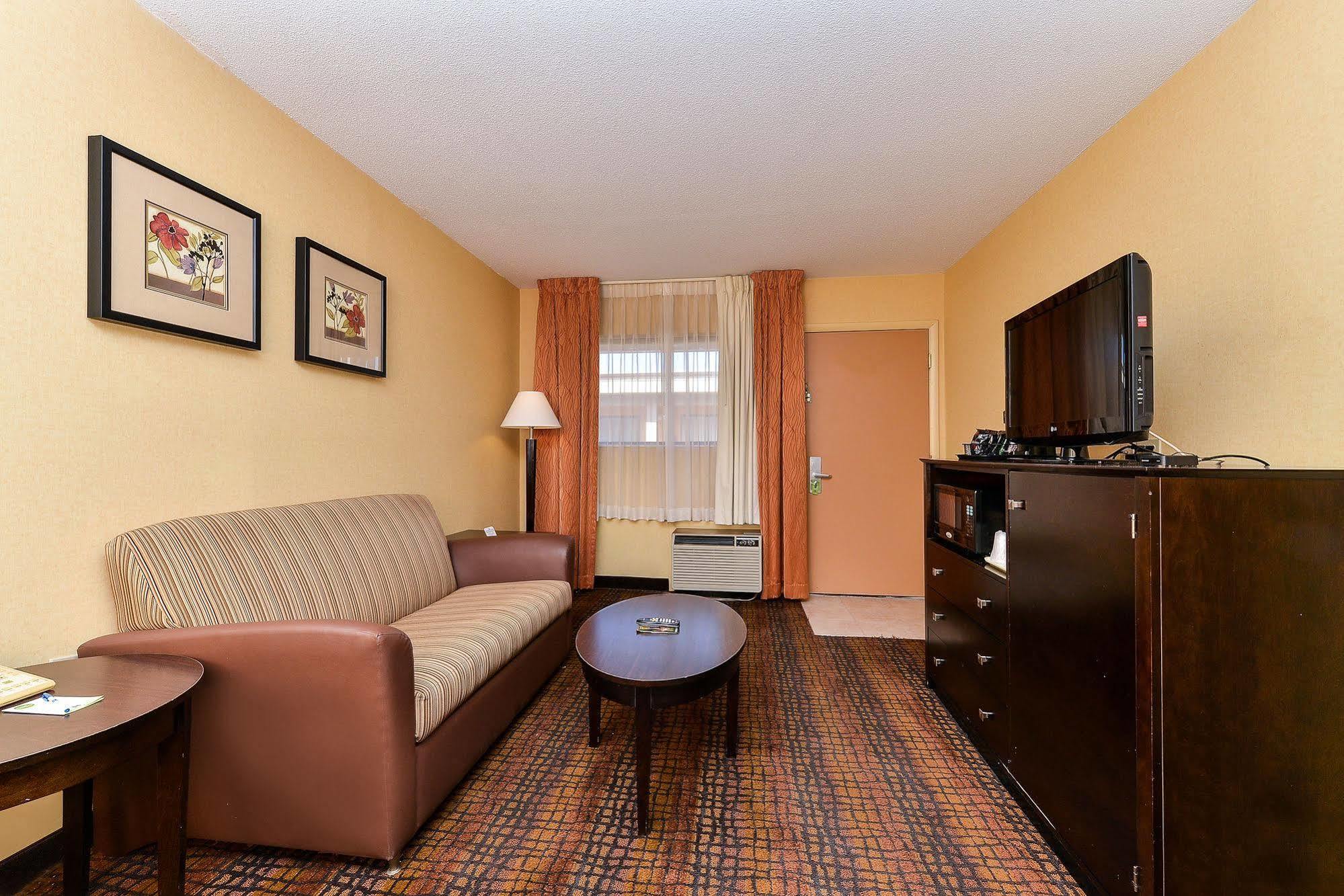 Latitude Suites Tinton Falls Eatontown - BW Premier Collection Buitenkant foto